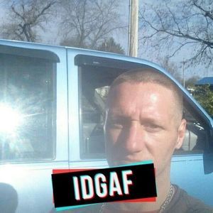 Meet your Posher, Gregory